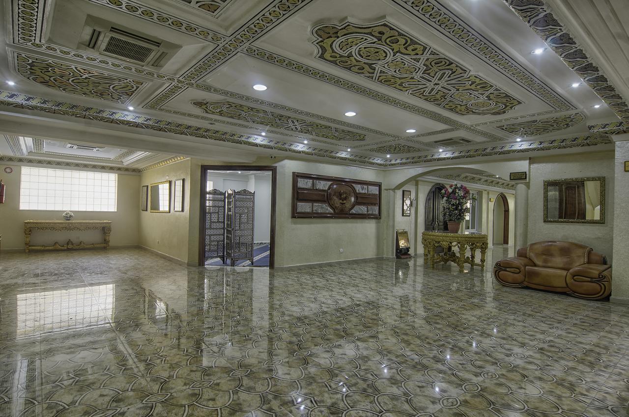 Hotel Ville Des Roses Blida Buitenkant foto